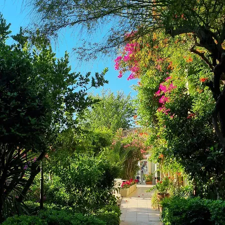 فندق Bella Garden Boutique